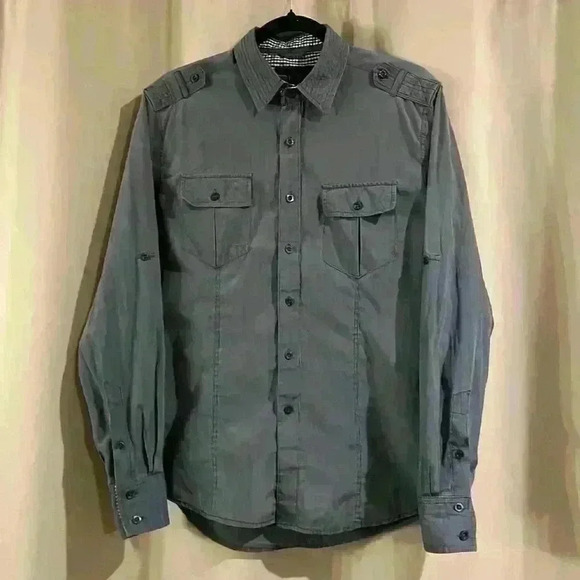 Men’s No Retreat Black Label Button-Down - Picture 2 of 6